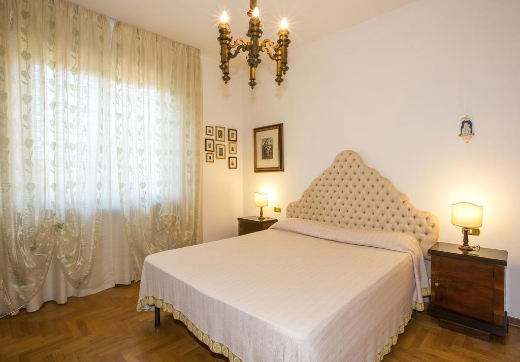Willa La Casa Di Gigliola Monticiano Pokój zdjęcie